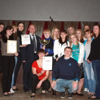 16 июня - Торжественное мероприятие, посвященное закрытию проекта «Лучшая студенческая «группа» 16 июня - Торжественное мероприятие, посвященное закрытию проекта «Лучшая студенческая «группа»