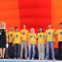 Наших видно издалека Наших видно издалека